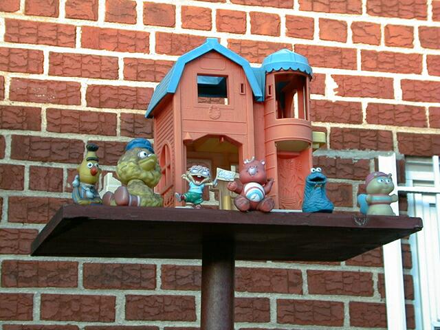sorabji.com: Filthy Sesame Street figurines. New York City