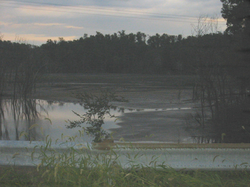 Chester, WV: Blue Lake