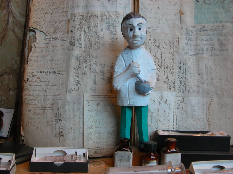 sorabji.com: Manhattan Window Display