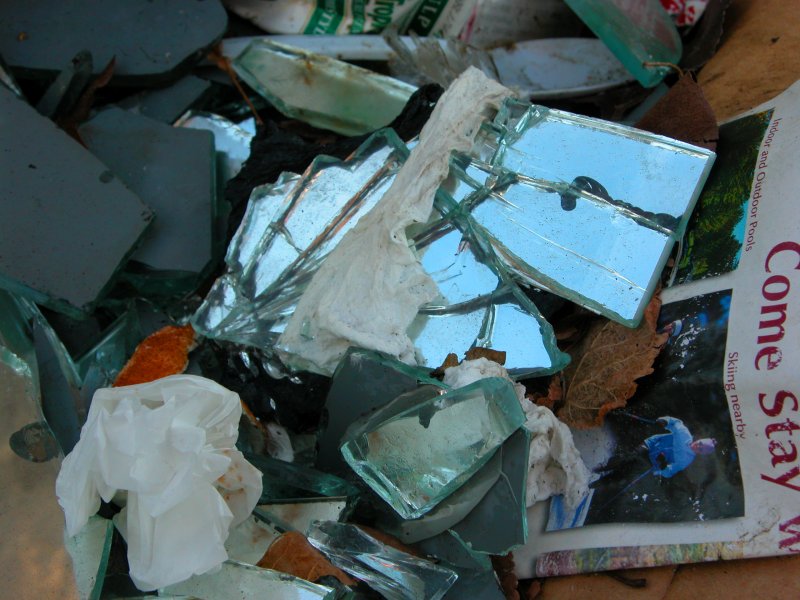 sorabji.com: Garbage, Broken Mirrors