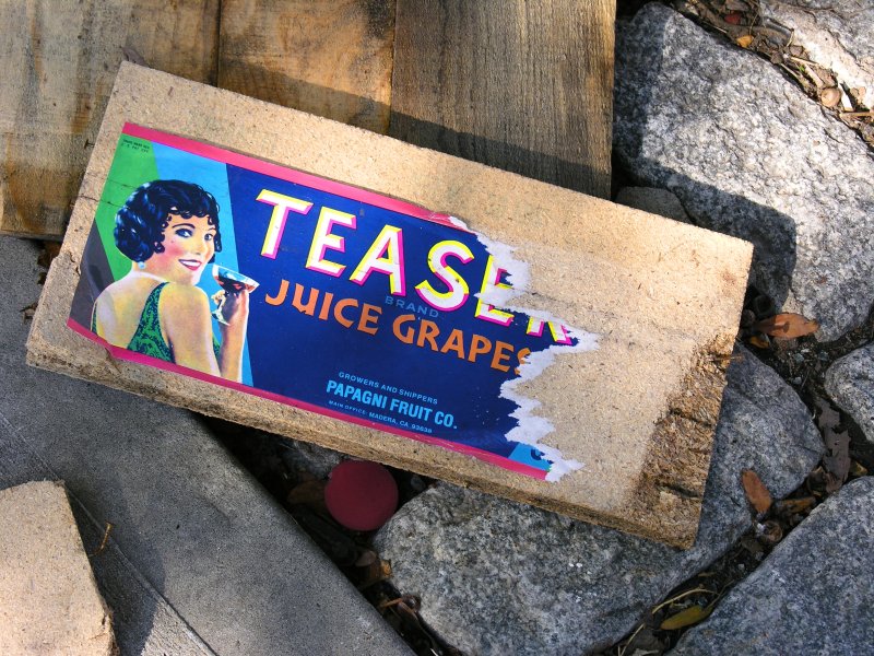 sorabji.com: Juice Grapes (LIC)
