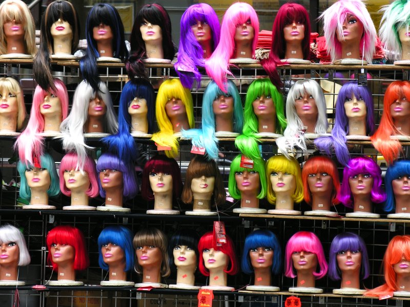 sorabji.com: Mannequin Wigs (Manhattan)