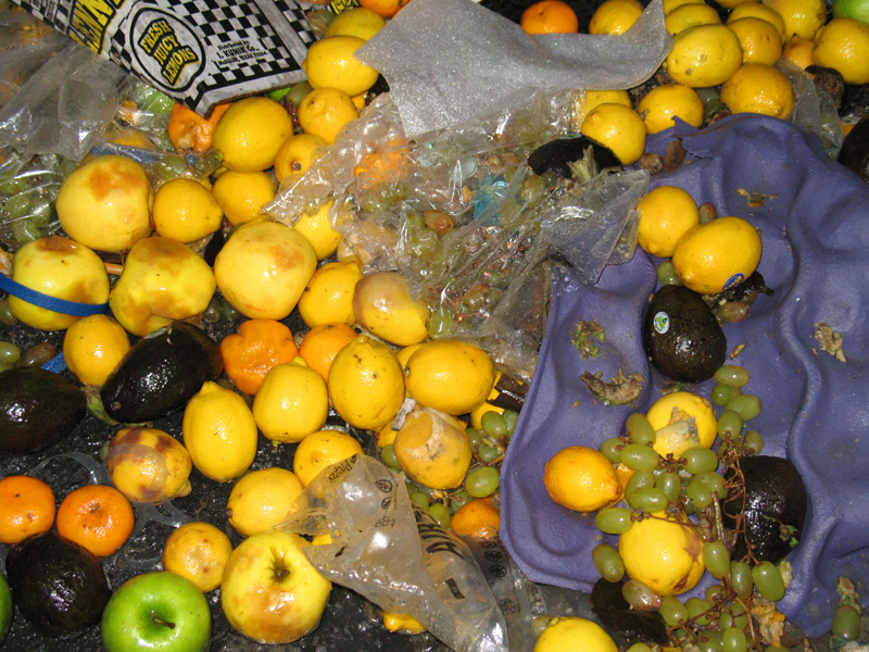 sorabji.com: Fruit on the Street (Long Island City)