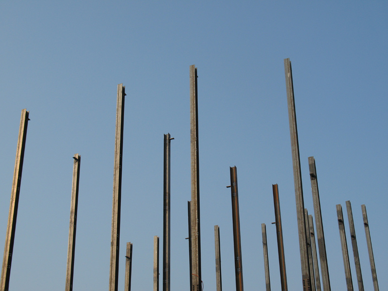sorabji.com: Metal Beams
