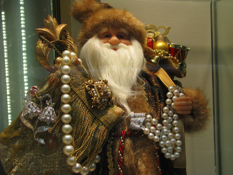 sorabji.com: Christmas on Madison Avenue