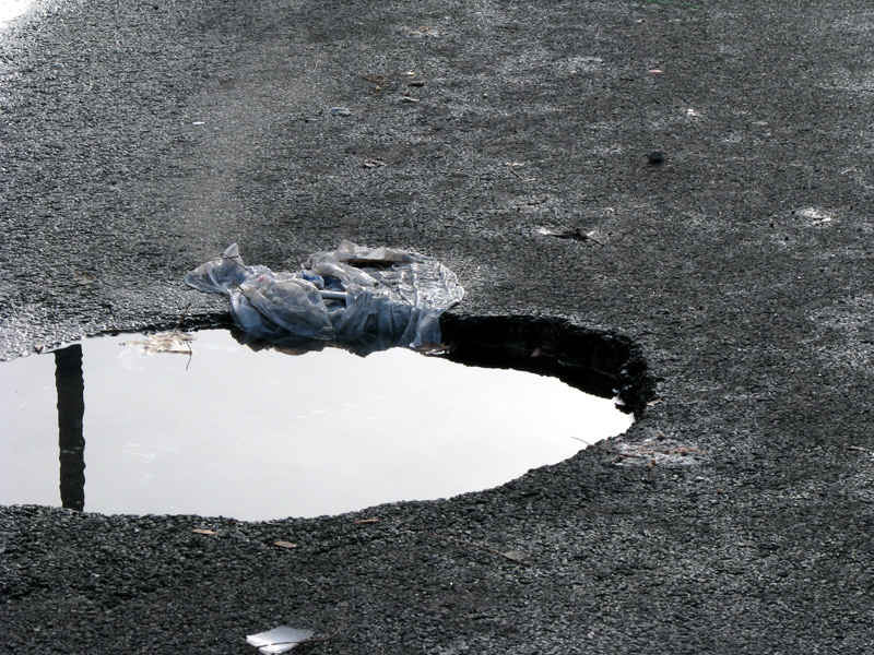 sorabji.com: Pothole
