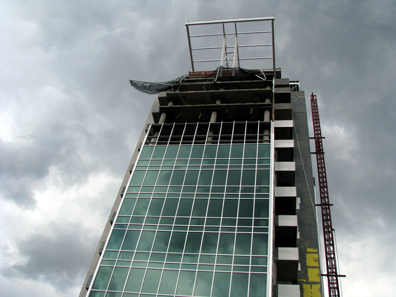 sorabji.com: Building, Incomplete