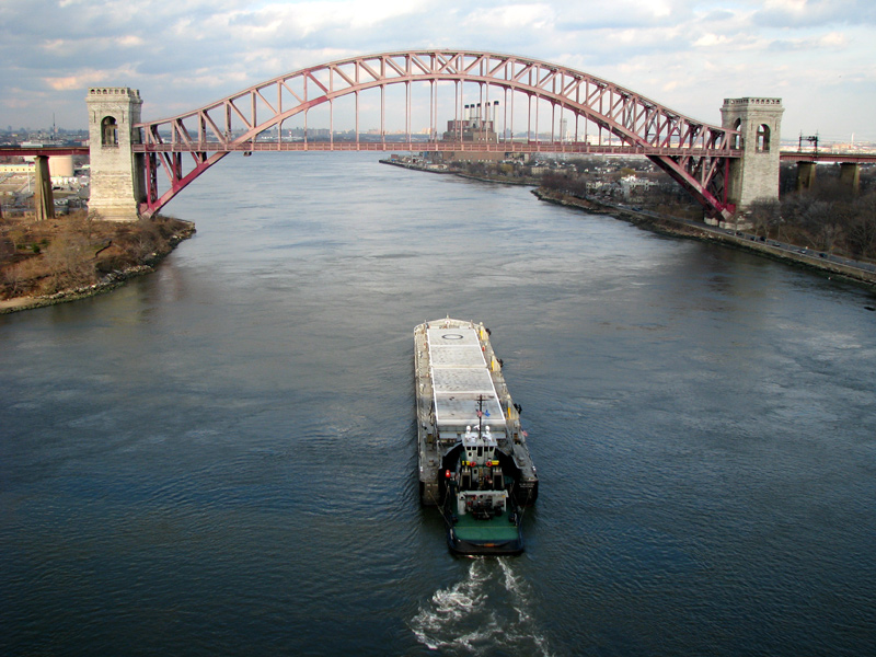 sorabji.com: Big Boat. Hell Gate, Astoria