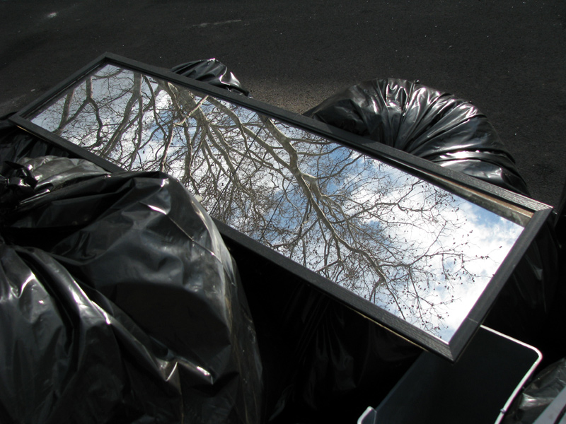 sorabji.com: Mirror, Garbage. Astoria.