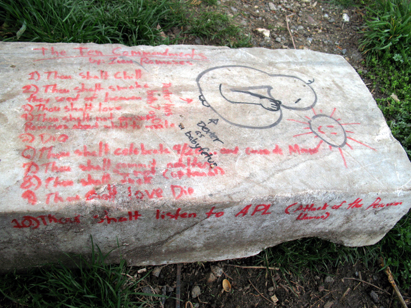 sorabji.com: The Ten Commandments