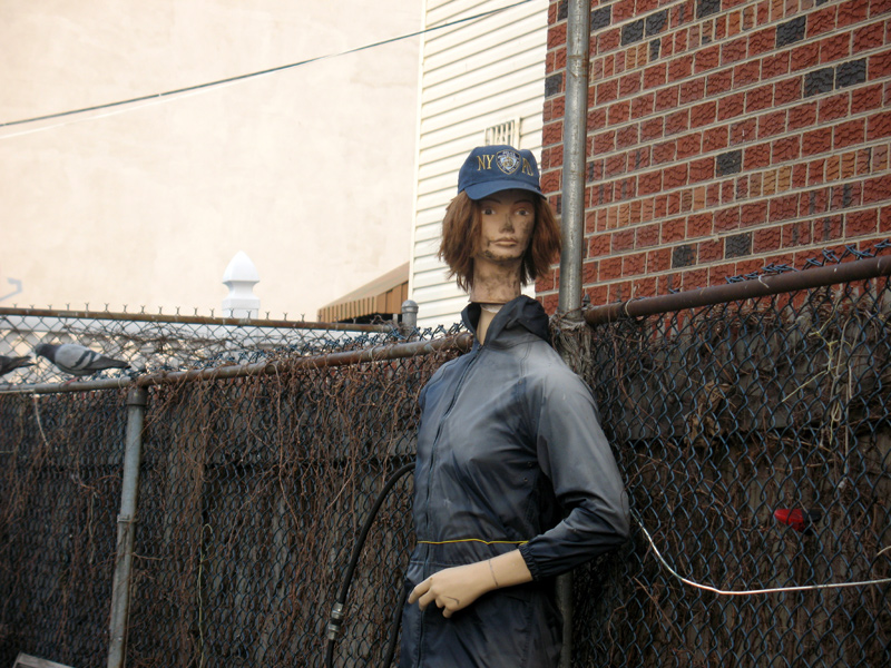 sorabji.com: NYPD Scarecrow
