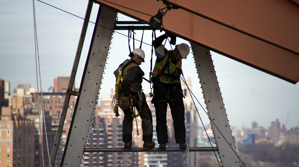 sorabji.com: Fixing the Roosevelt Island Tram