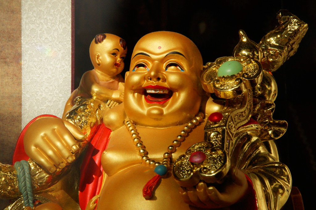 sorabji.com: Buddha in the Window